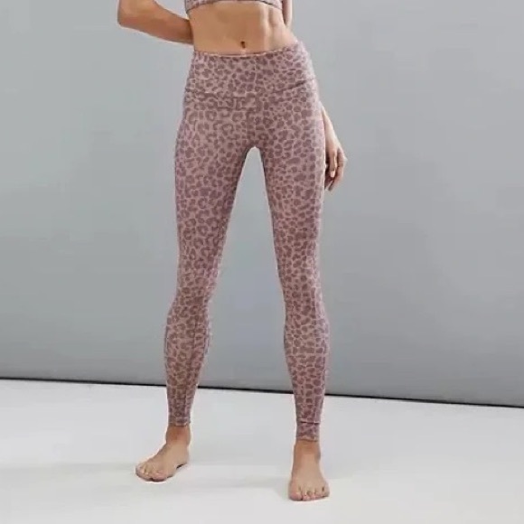 Varley Pants - Varley Blush Cheetah Print Biona Mid Rise Athletic Var-tech 7/8 Leggings